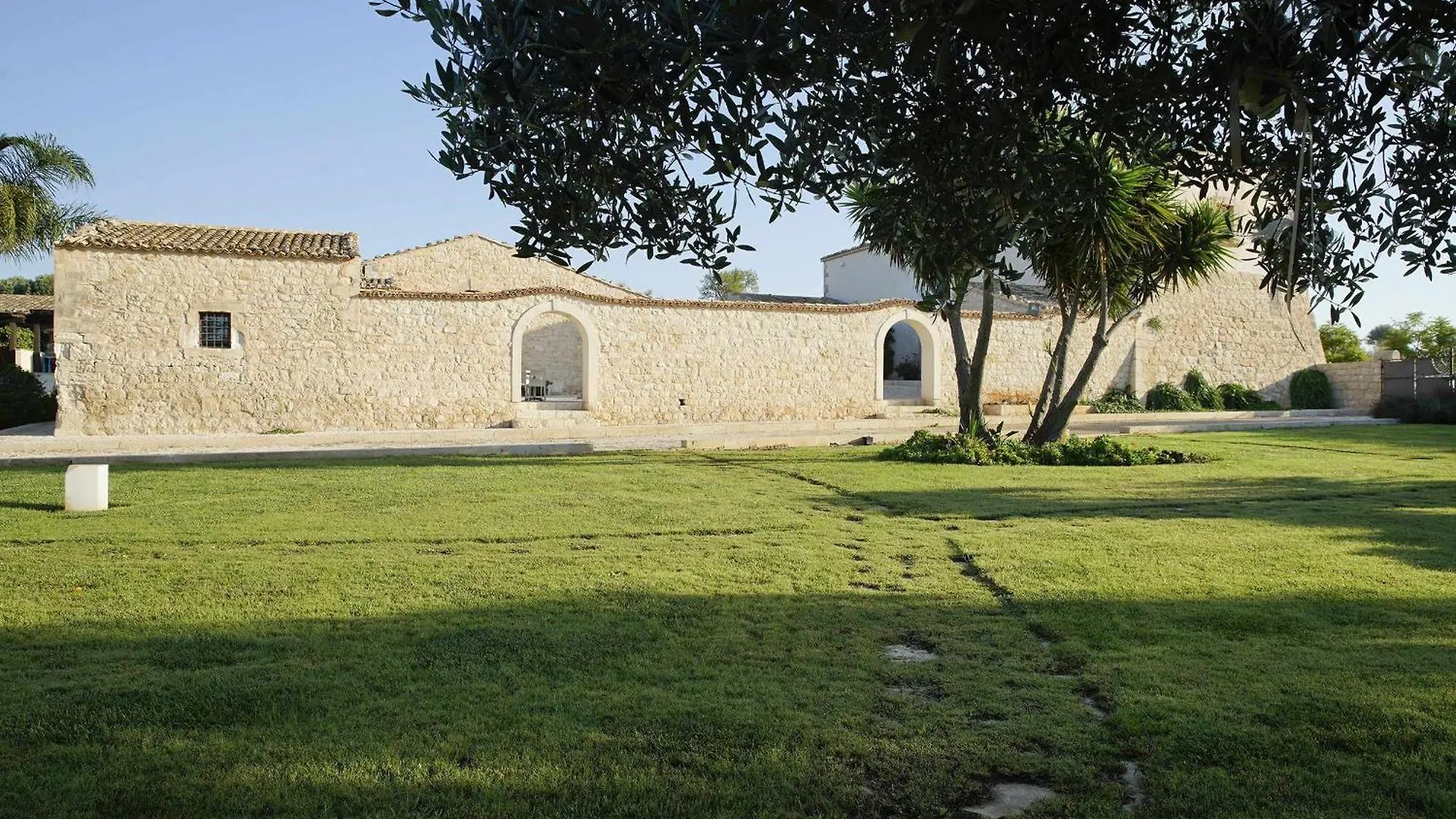 Country house Torre Dantona Country Suites Pozzallo